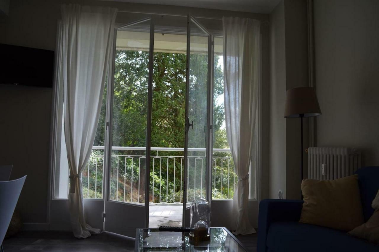 Sejourpoitiers ★ Appartement Lumineux ★ 1 Chambre Separee ★ 300M De La Gare Et Acces Direct Au Coeur Historique Kültér fotó