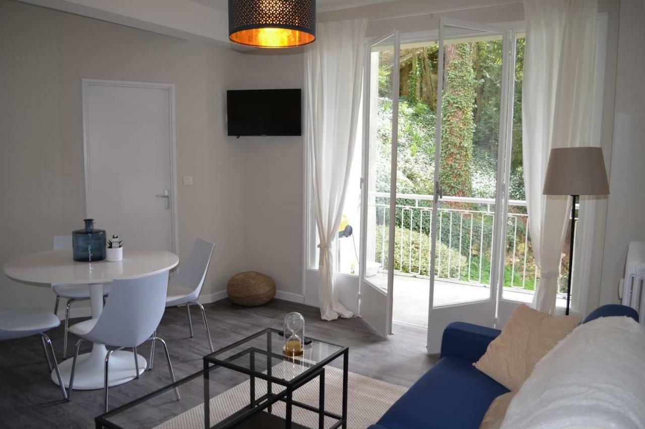 Sejourpoitiers ★ Appartement Lumineux ★ 1 Chambre Separee ★ 300M De La Gare Et Acces Direct Au Coeur Historique Kültér fotó