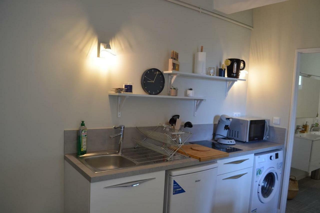 Sejourpoitiers ★ Appartement Lumineux ★ 1 Chambre Separee ★ 300M De La Gare Et Acces Direct Au Coeur Historique Kültér fotó